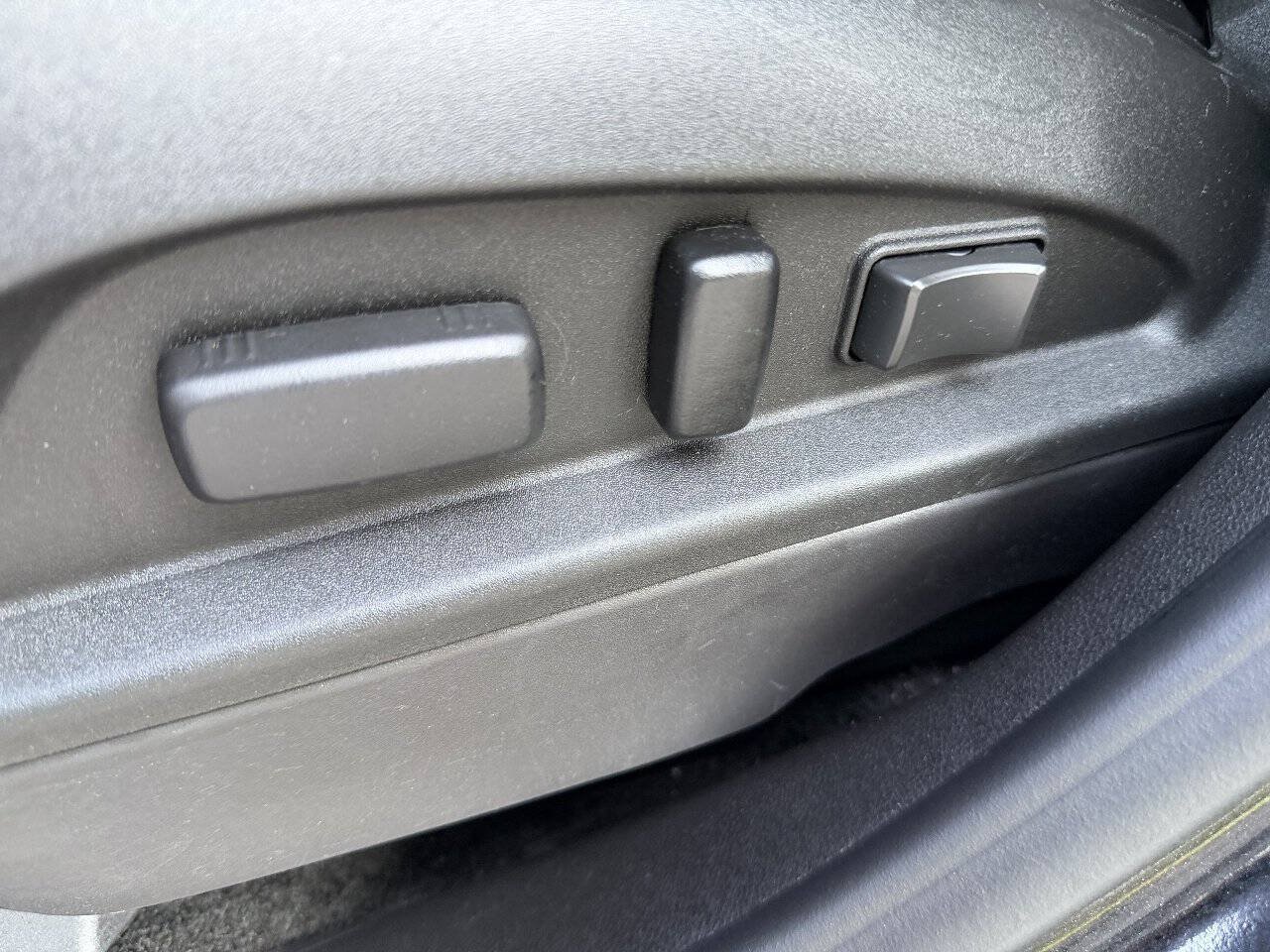 Used 2015 Chevrolet Equinox LTZ w/ LPO, Protection Package FWD image 20