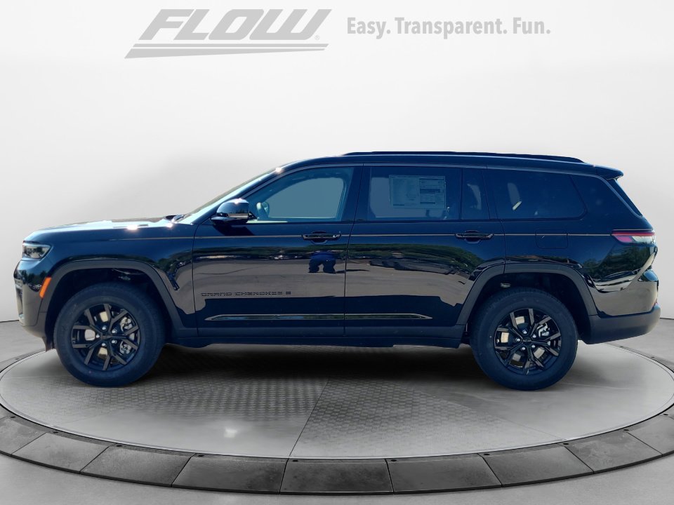 New 2026 Jeep Grand Cherokee L 4WD image 4