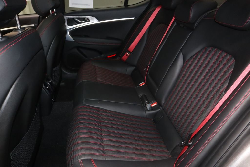 Used 2023 Genesis G70 2.0T w/ Sport Prestige Package AWD/4WD image 23