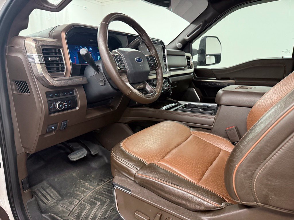 Used 2024 Ford F250 King Ranch AWD/4WD image 11