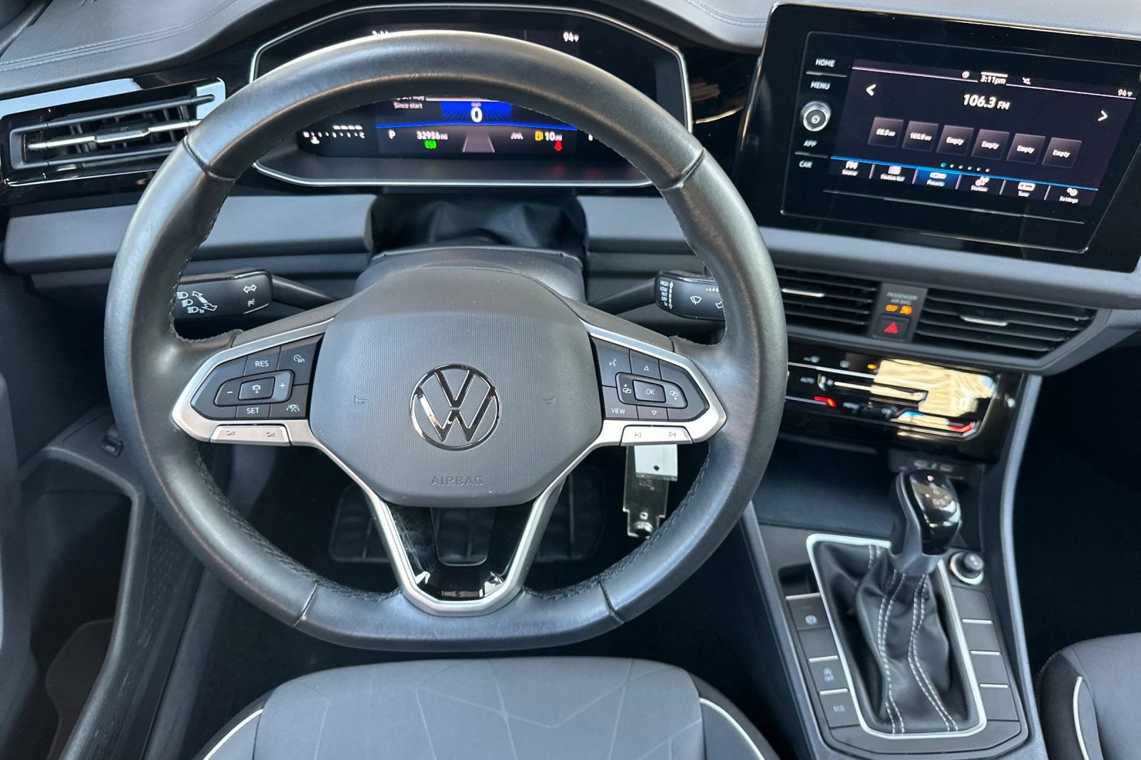 Used 2025 Volkswagen Jetta Sport FWD image 14