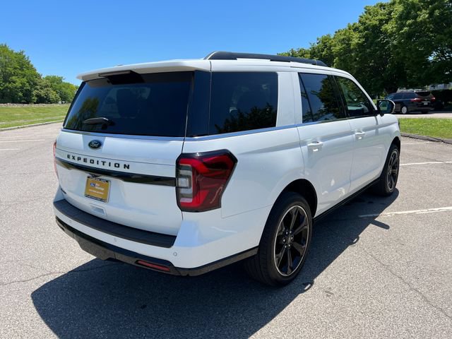 Certified 2023 Ford Expedition Limited AWD/4WD image 12