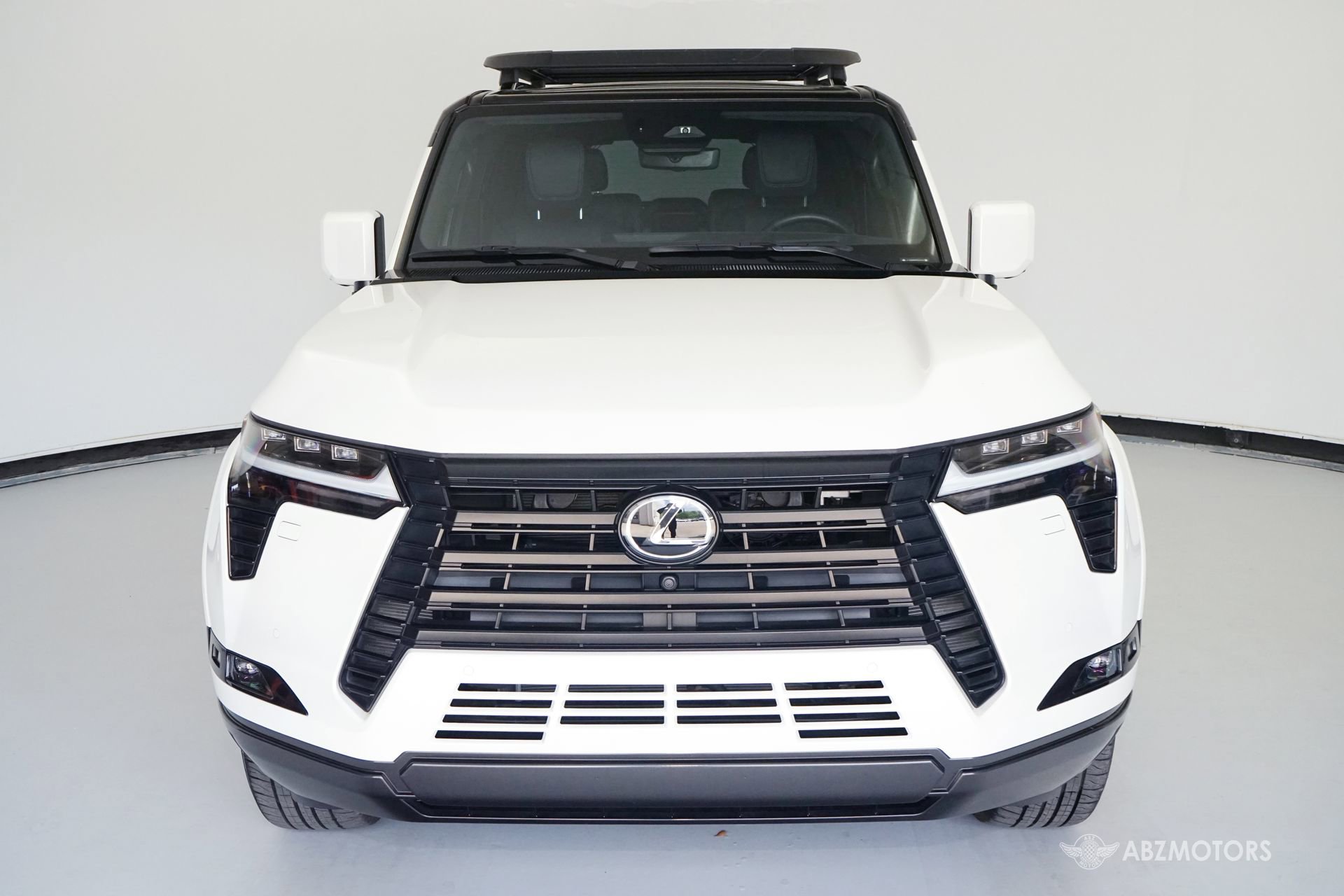 Used 2024 Lexus GX 550 w/ Accessory Package (31) image 3