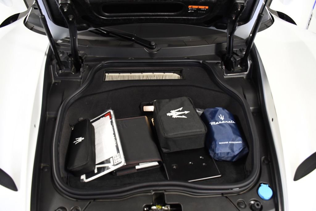 Used 2022 Maserati MC20 Coupe RWD image 22