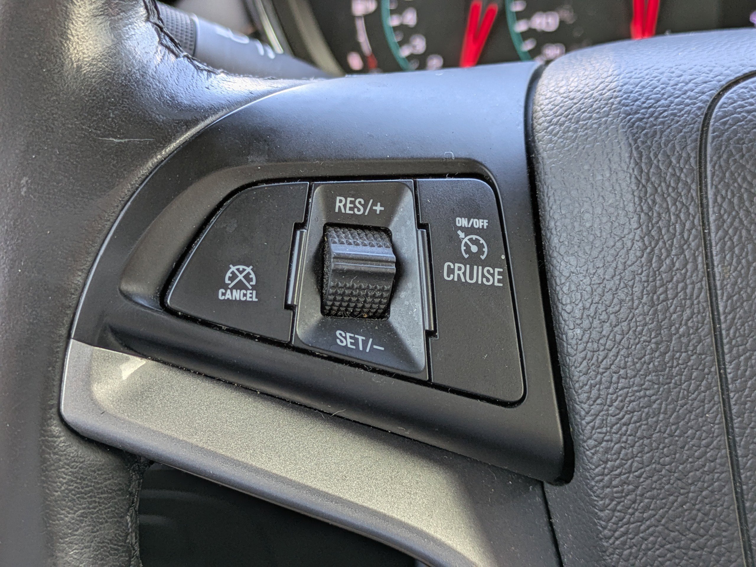 Used 2019 Chevrolet Trax LT w/ LT Convenience Package image 20