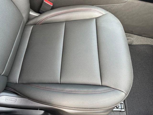 New 2026 Chevrolet Trax RS w/ Sunroof Package FWD image 30