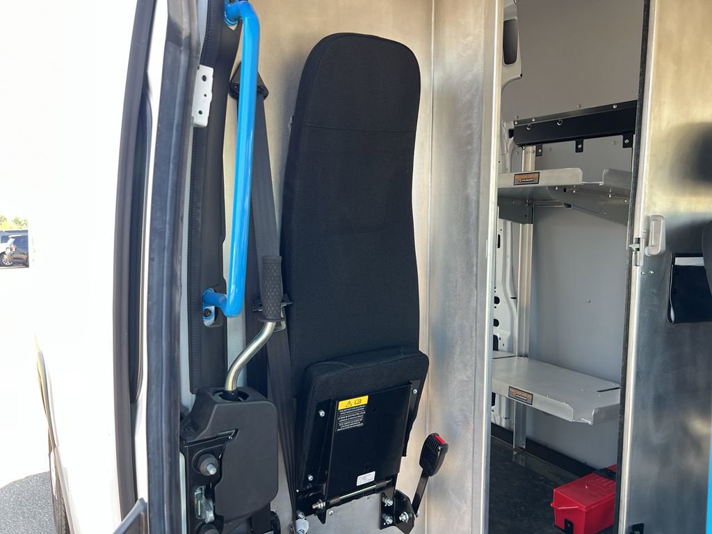 Used 2024 RAM ProMaster 3500 w/ Delivery Van Package image 31