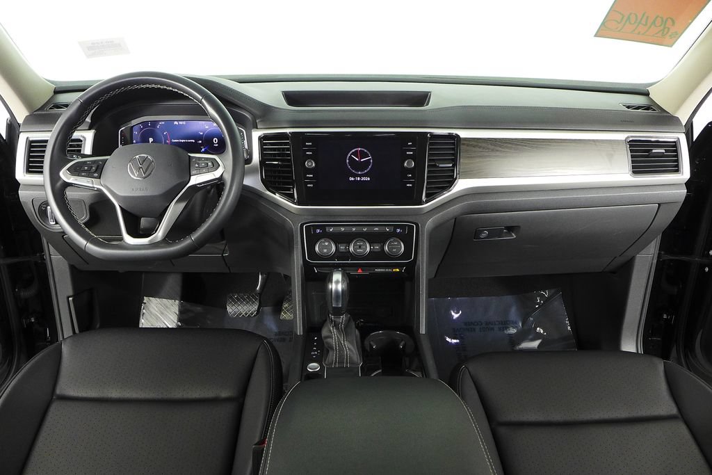 Used 2023 Volkswagen Atlas SE w/ Black Wheel Package FWD image 24