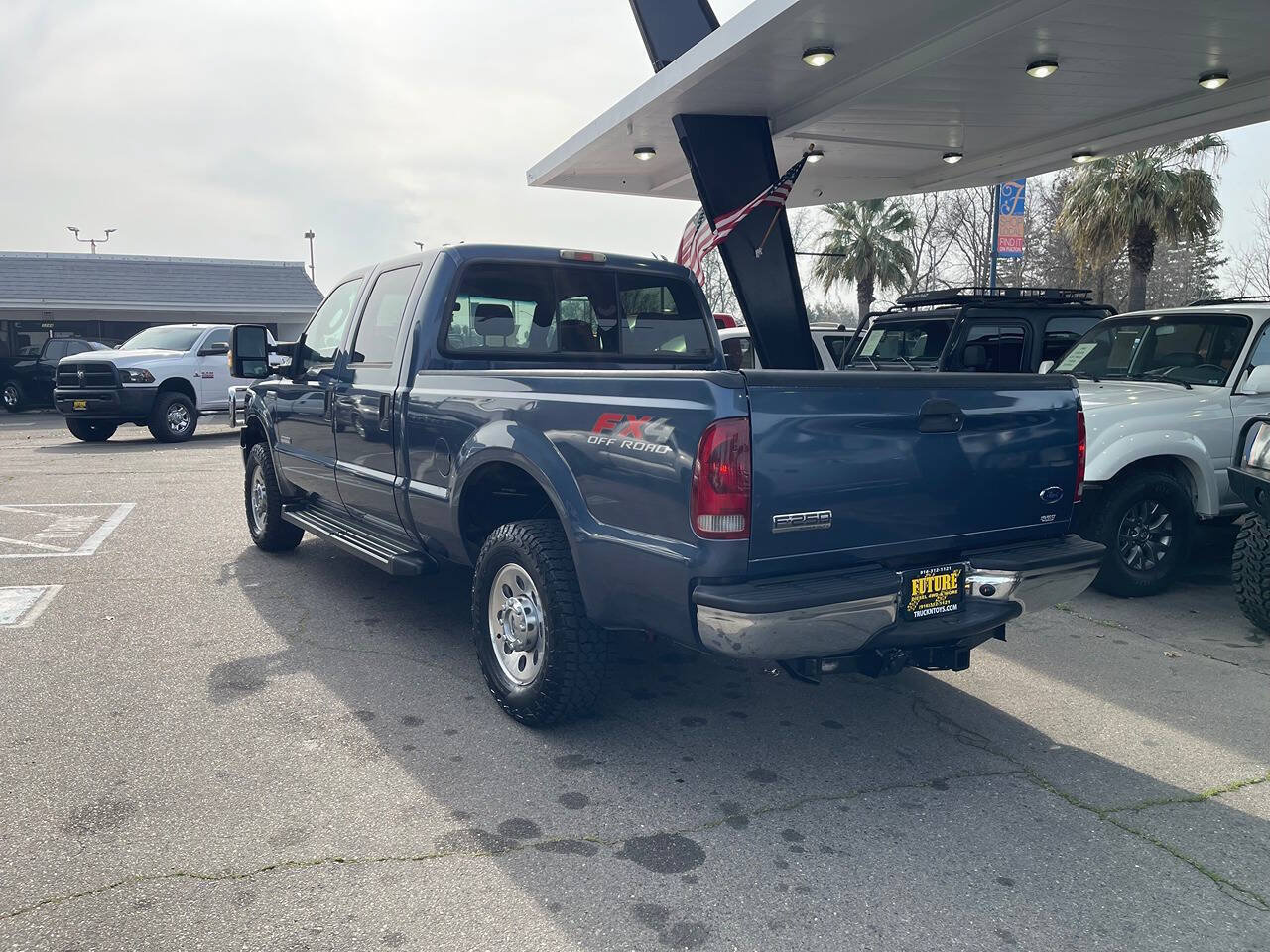 Used 2007 Ford F250 XL AWD/4WD image 4