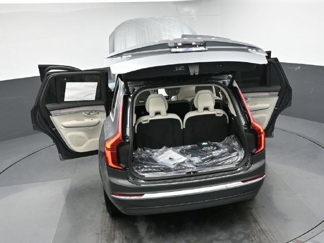 New 2027 Volvo XC90 B6 Ultra AWD/4WD image 51