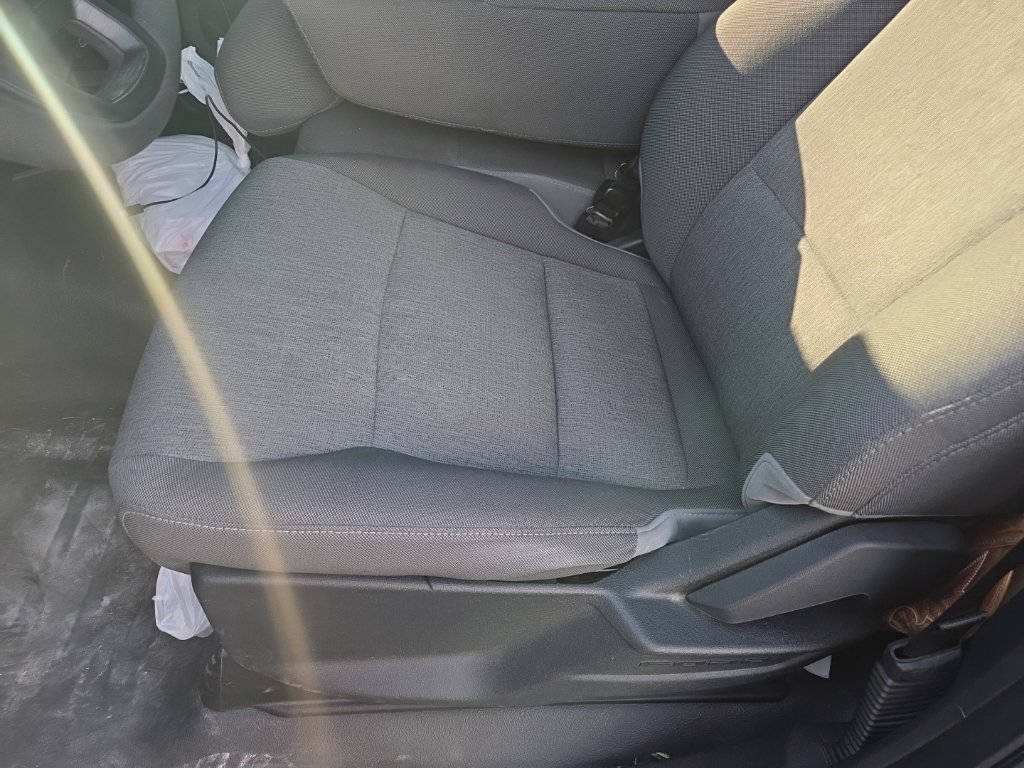 Used 2025 Ford F150 XL AWD/4WD image 5