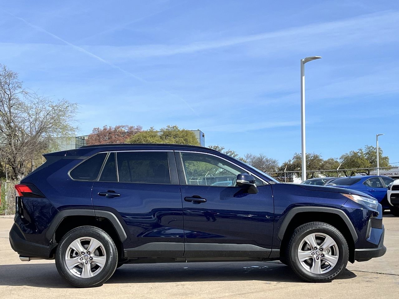 Used 2023 Toyota RAV4 XLE image 3