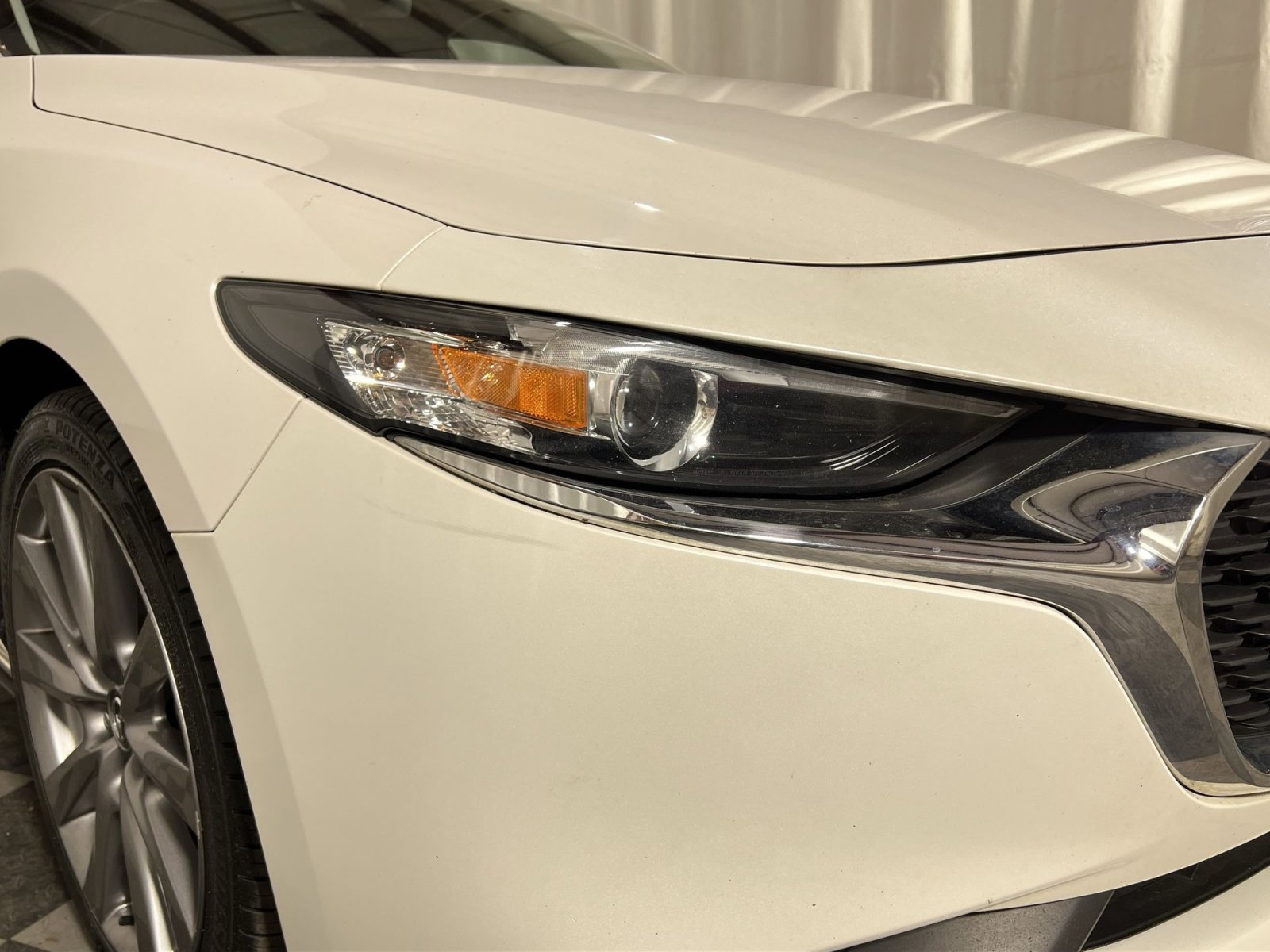 Used 2021 MAZDA MAZDA3 s FWD image 21