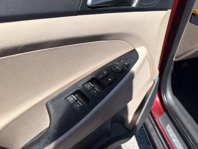 Used 2016 Hyundai Tucson Limited AWD/4WD image 12