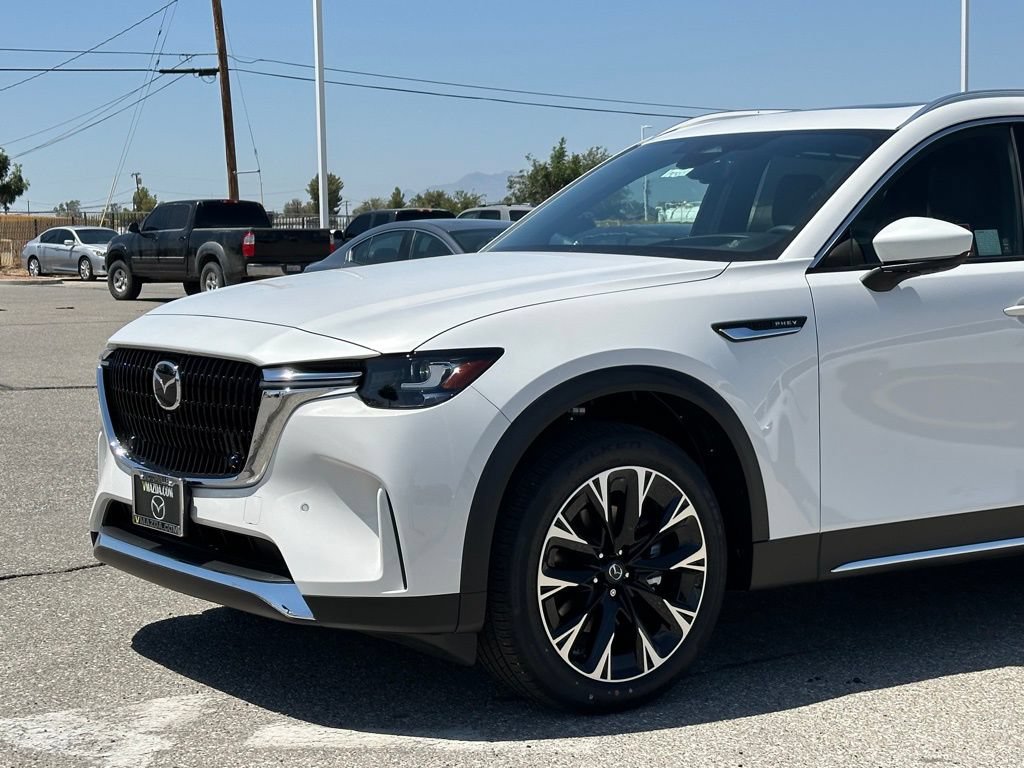 New 2025 MAZDA CX-90 Plug-In Hybrid w/ Premium Plus AWD/4WD image 10