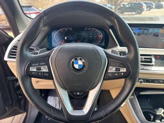 Used 2022 BMW X5 xDrive40i w/ Executive Package AWD/4WD image 16