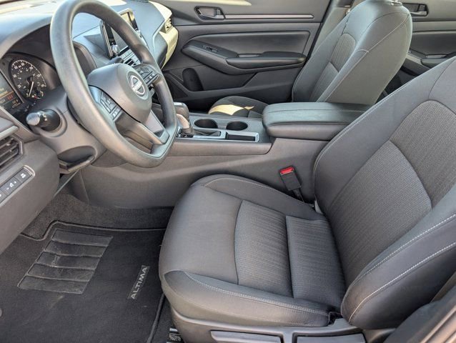 Used 2024 Nissan Altima 2.5 S image 14