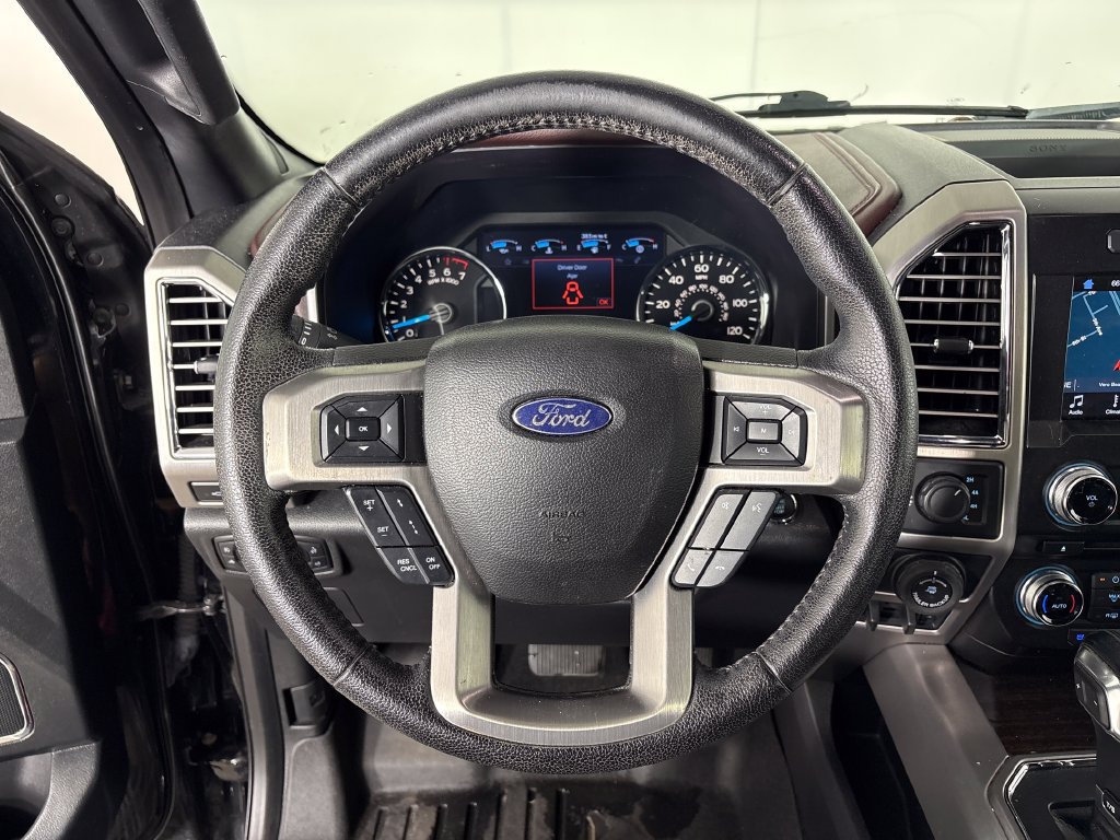 Used 2016 Ford F150 Platinum w/ Equipment Group 701A Luxury AWD/4WD image 16