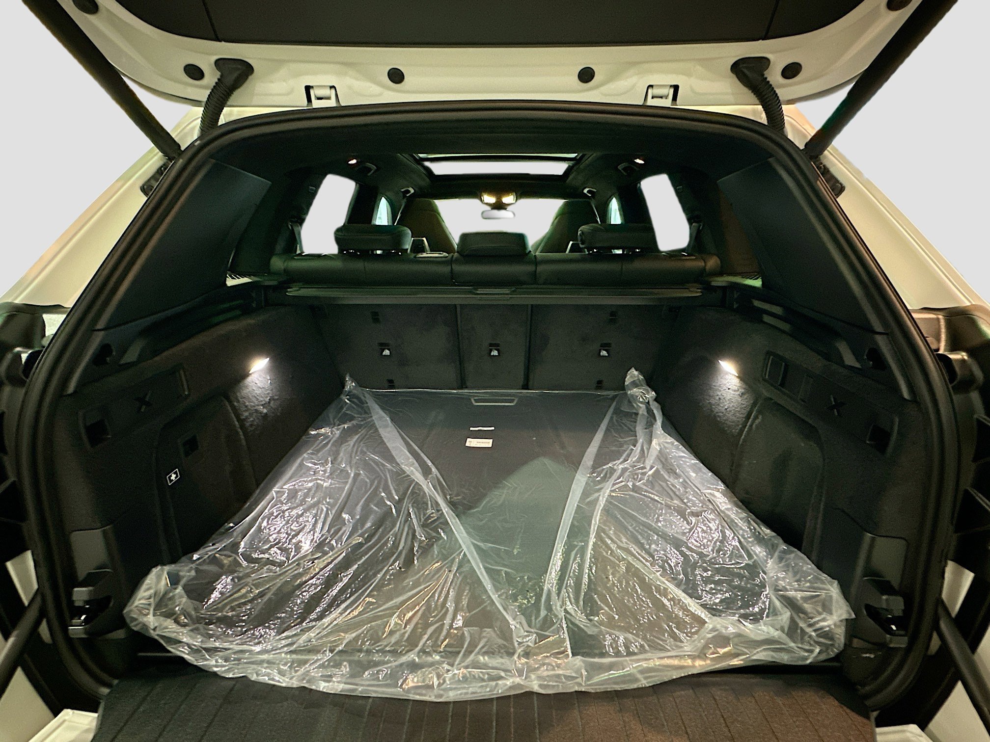 New 2026 BMW X5 M Competition w/ Executive Package image 19