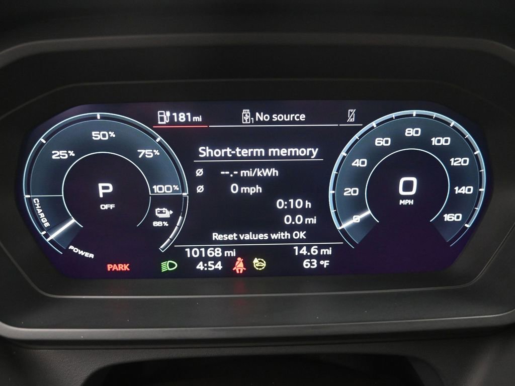 Used 2024 Audi Q4 e-tron Premium w/ Convenience Package image 18