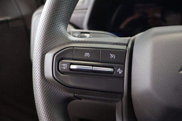 New 2026 Chevrolet Colorado W/T image 15