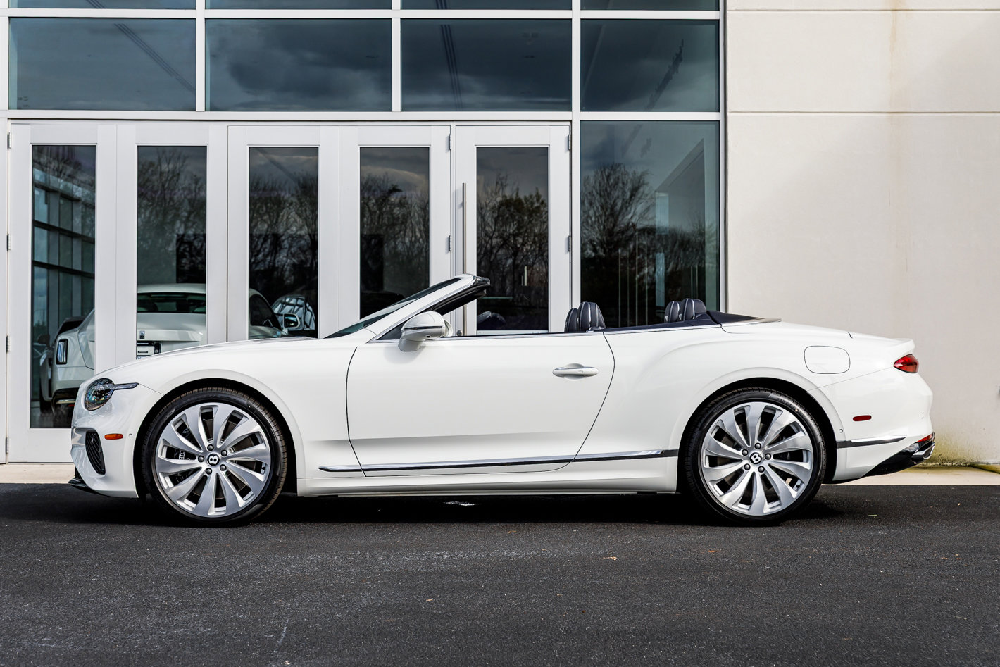 New 2026 Bentley Continental GTC image 8