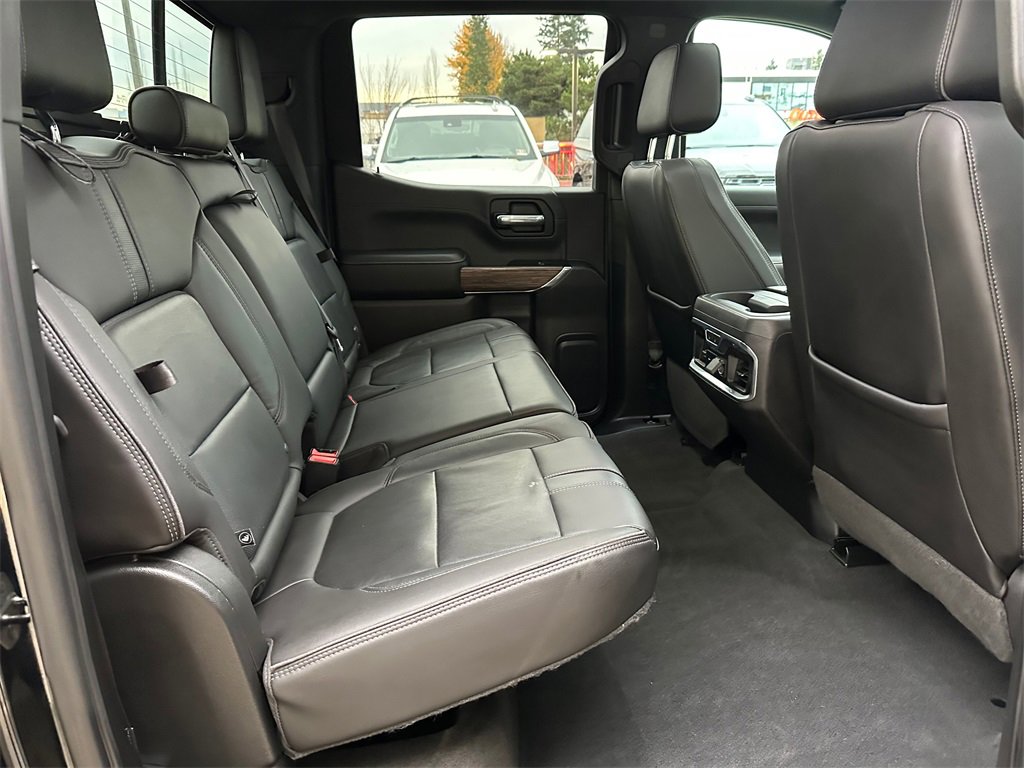 Used 2019 Chevrolet Silverado 1500 High Country w/ Technology Package image 12