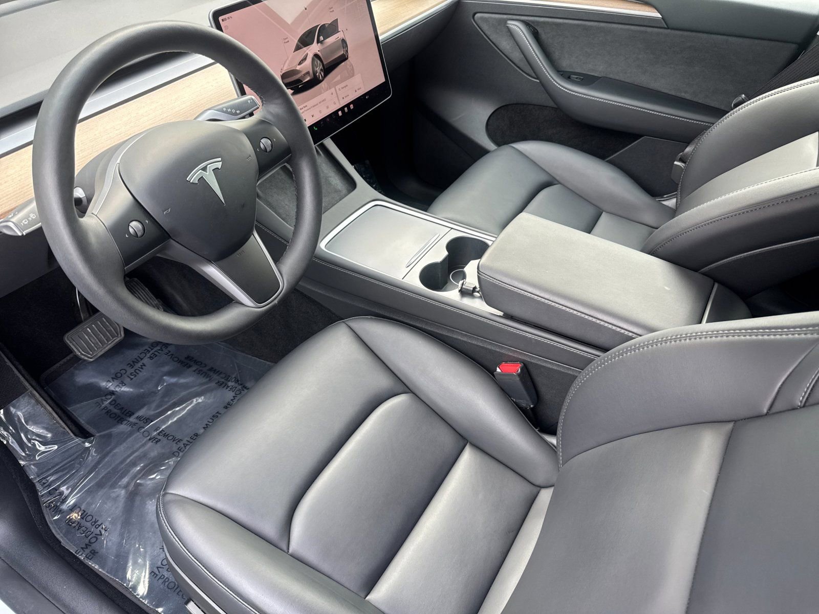 Used 2023 Tesla Model Y 2WD image 10