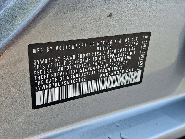 Certified 2025 Volkswagen Jetta SE FWD image 32