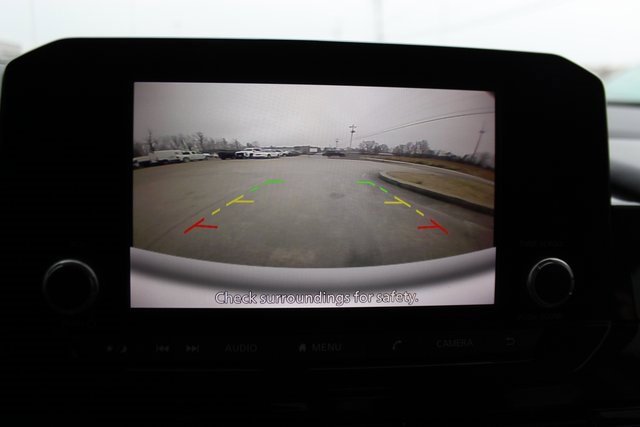 Used 2023 Nissan Pathfinder SV w/ SV Premium Package image 20