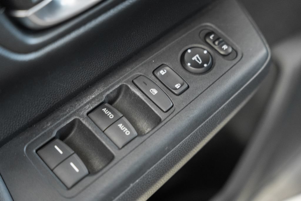 Used 2023 Honda CR-V EX image 38