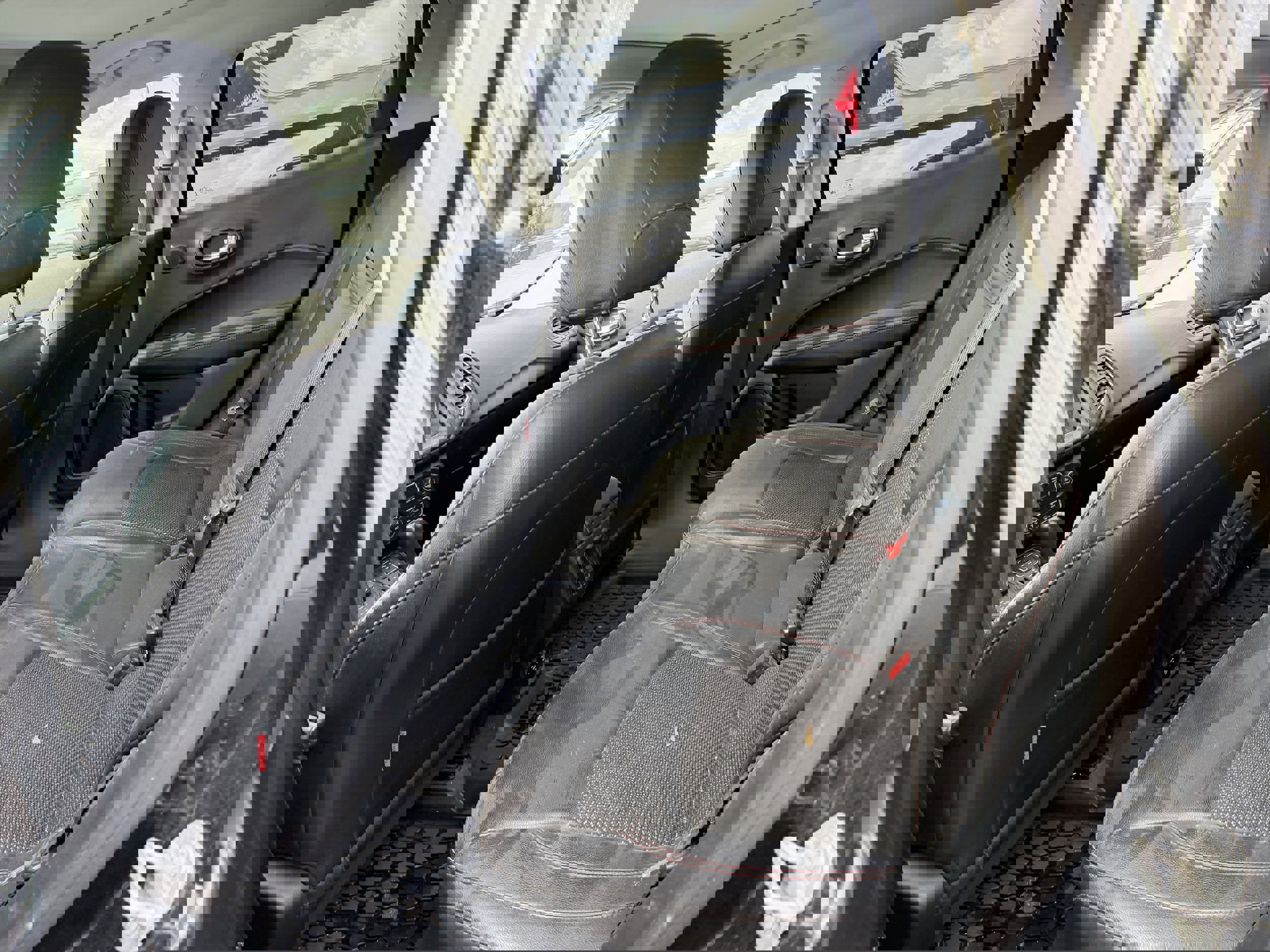 Used 2018 Jeep Compass Trailhawk w/ Trailer Tow Group image 8