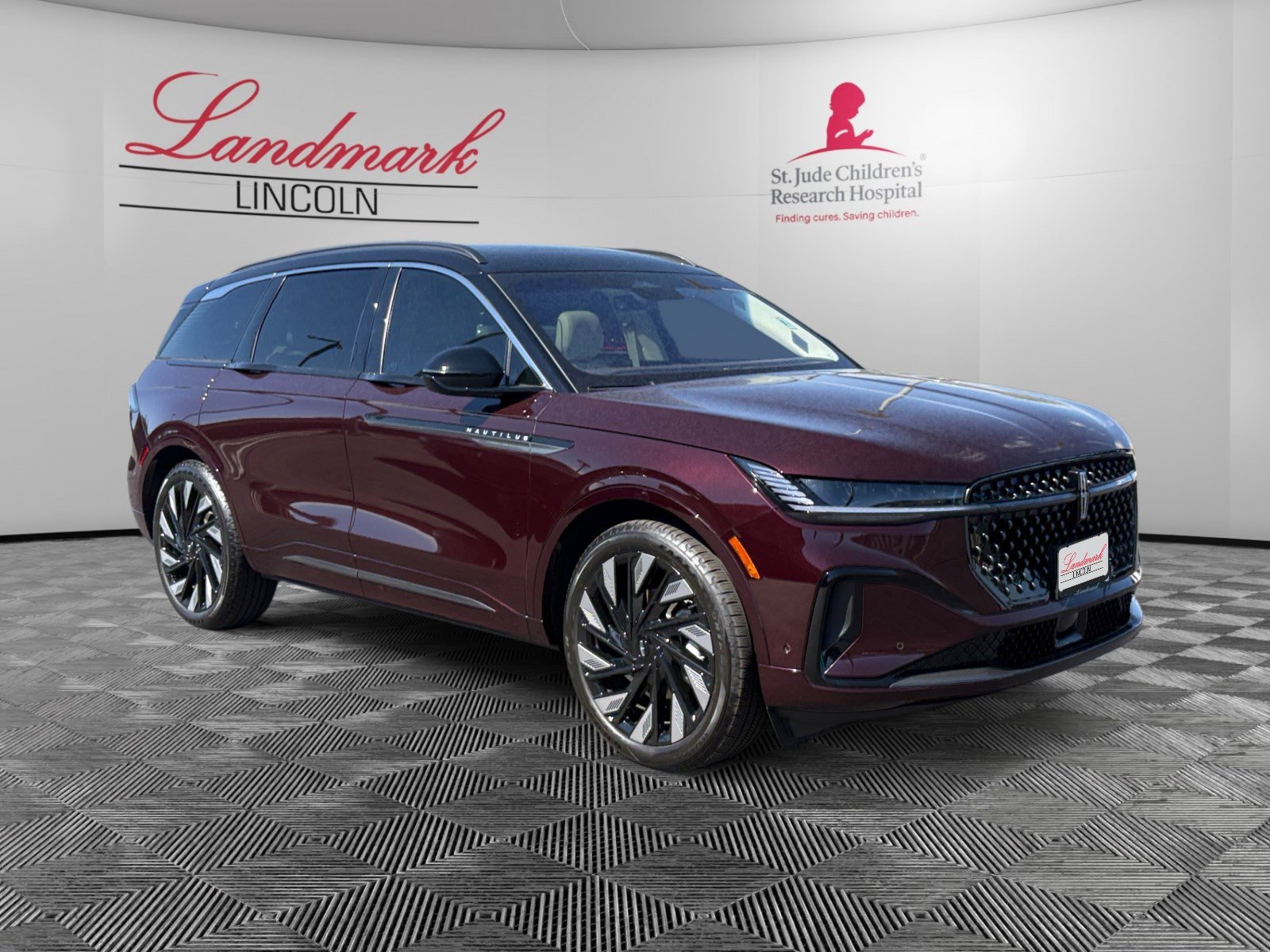 Certified 2024 Lincoln Nautilus Black Label w/ Jet Appearance Package (87T) AWD/4WD image 7
