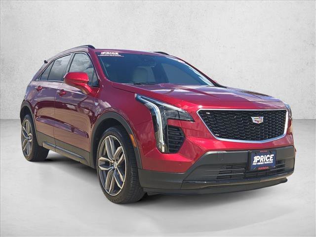 Used 2020 Cadillac XT4 Sport w/ Cold Weather Package FWD image 3