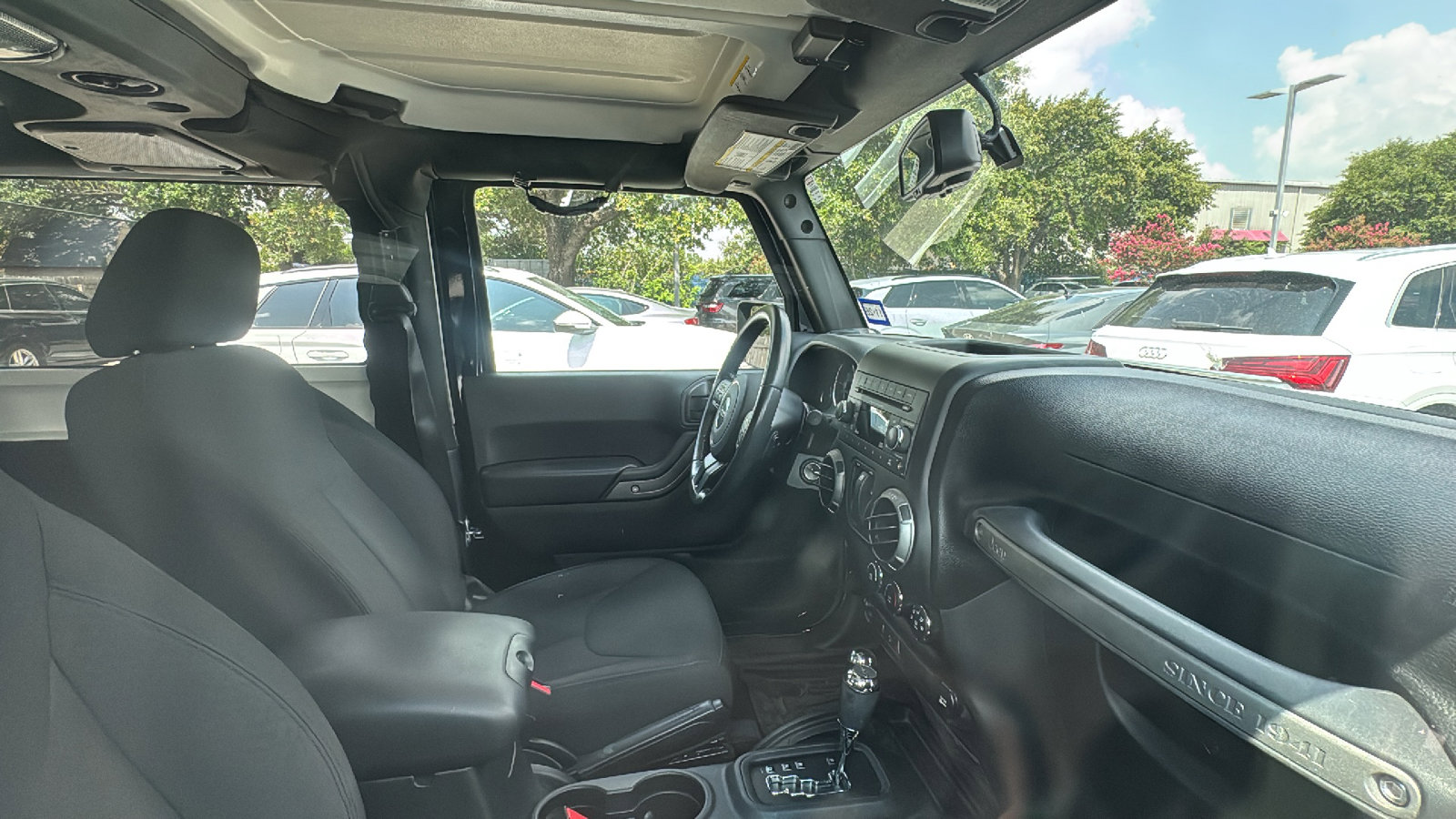 Used 2017 Jeep Wrangler Sport AWD/4WD image 15