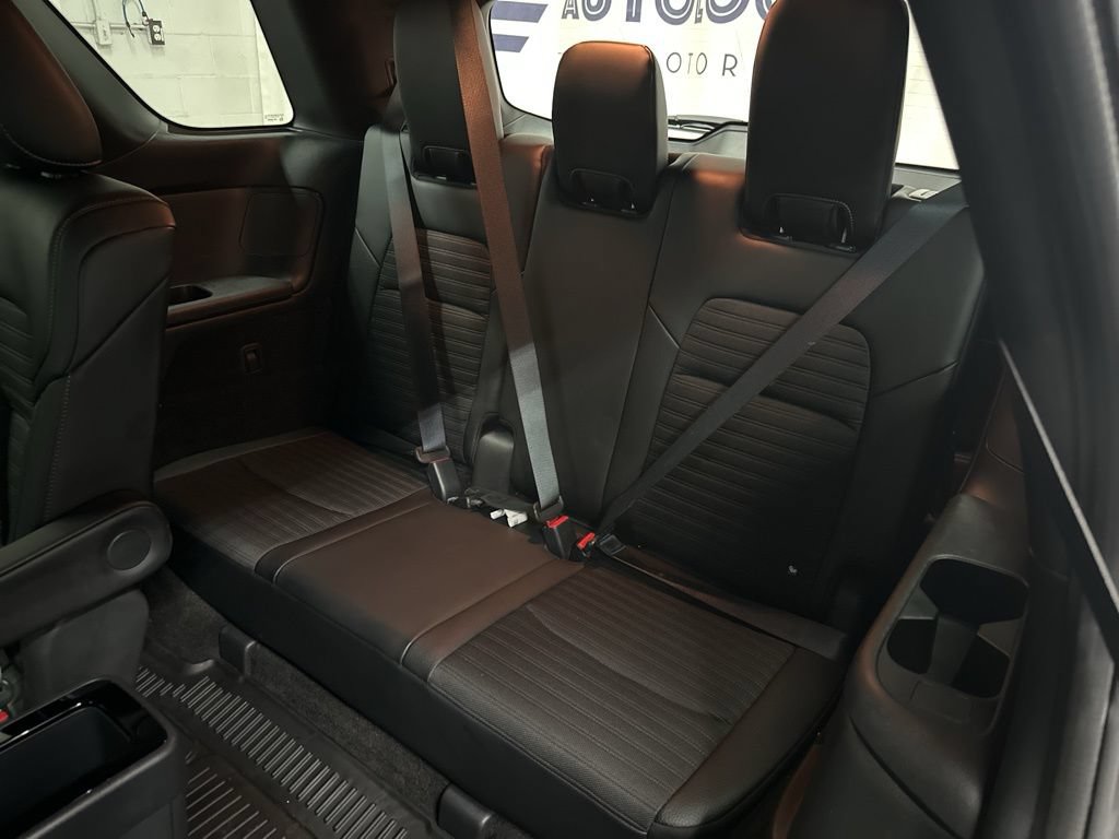 Used 2025 Nissan Pathfinder Rock Creek AWD/4WD image 25