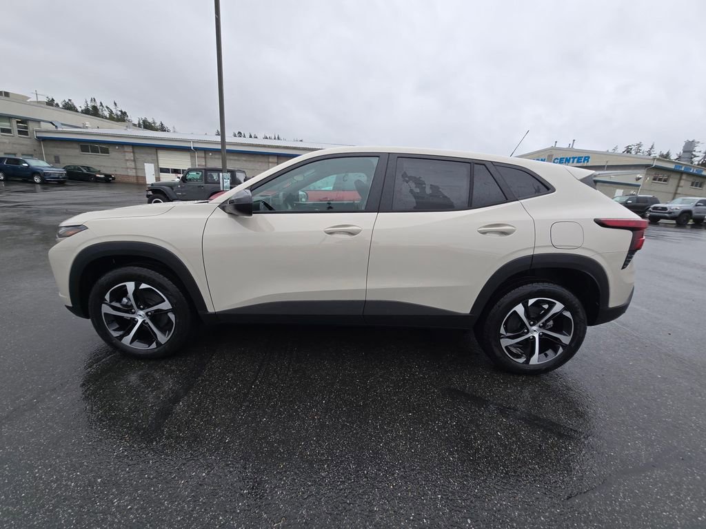 New 2026 Chevrolet Trax RS FWD image 6