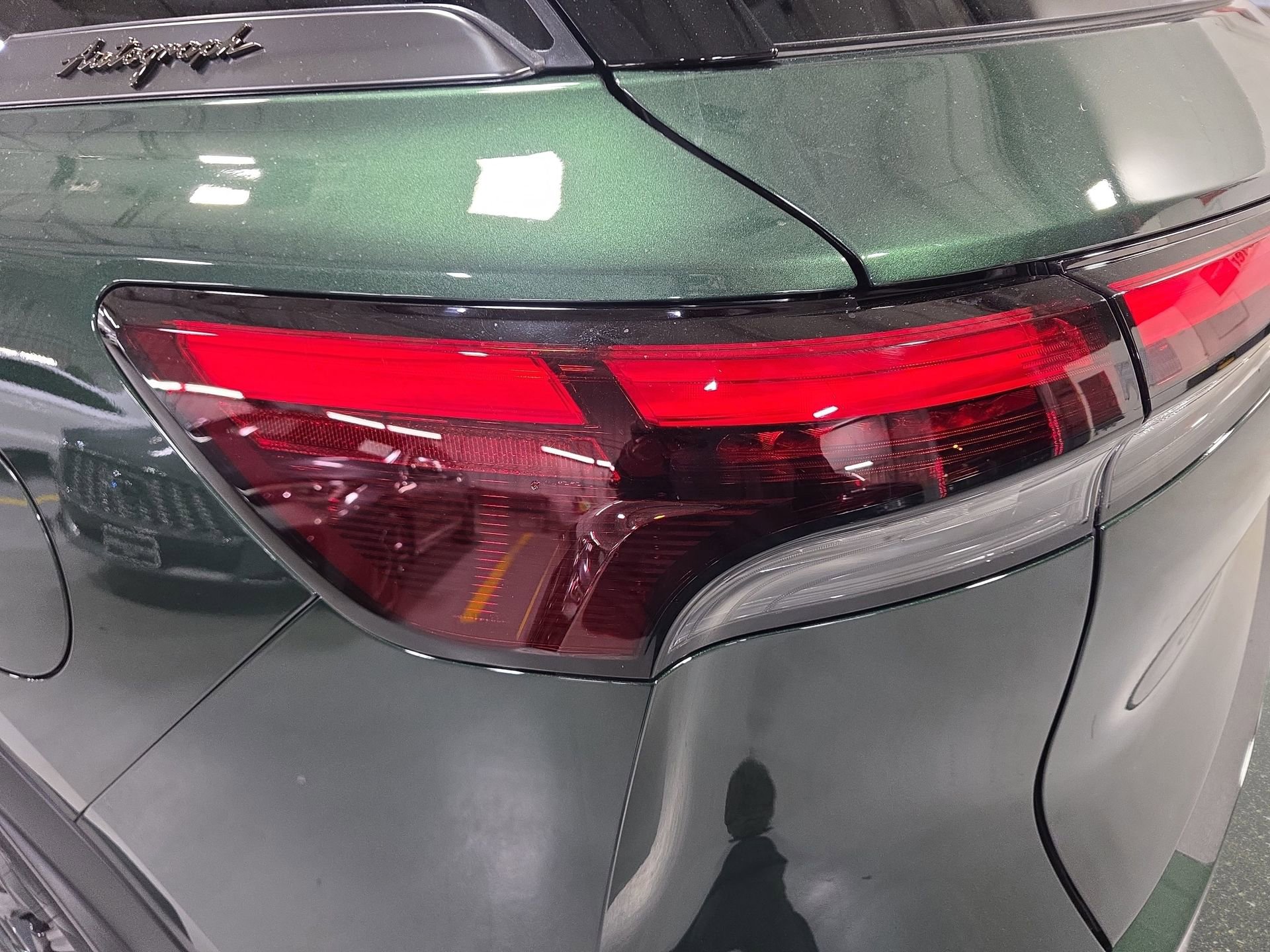 New 2026 INFINITI QX60 Autograph w/ Dark Cargo Package image 33