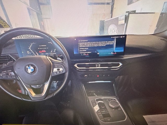 Used 2023 BMW 230i Coupe w/ Premium Package RWD image 6
