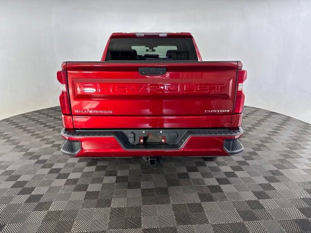 Used 2021 Chevrolet Silverado 1500 Custom w/ Safety Confidence Package AWD/4WD image 6
