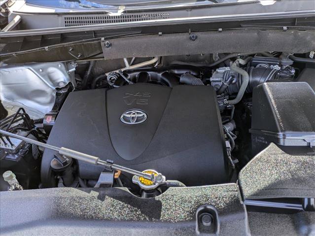 Used 2017 Toyota Highlander SE image 26