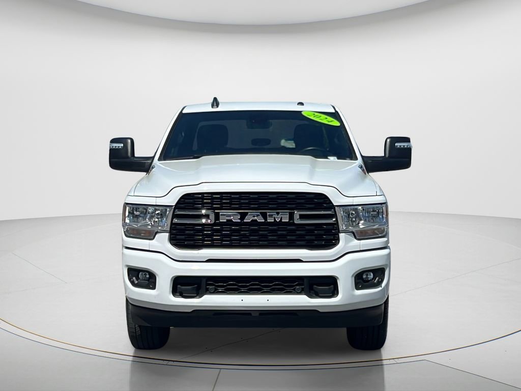 Used 2024 RAM 2500 Big Horn w/ Sport Appearance Package image 9