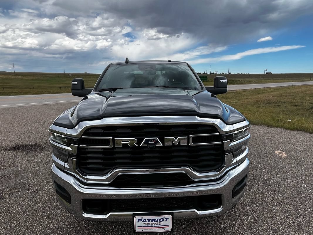 Used 2026 RAM 2500 Big Horn AWD/4WD image 9
