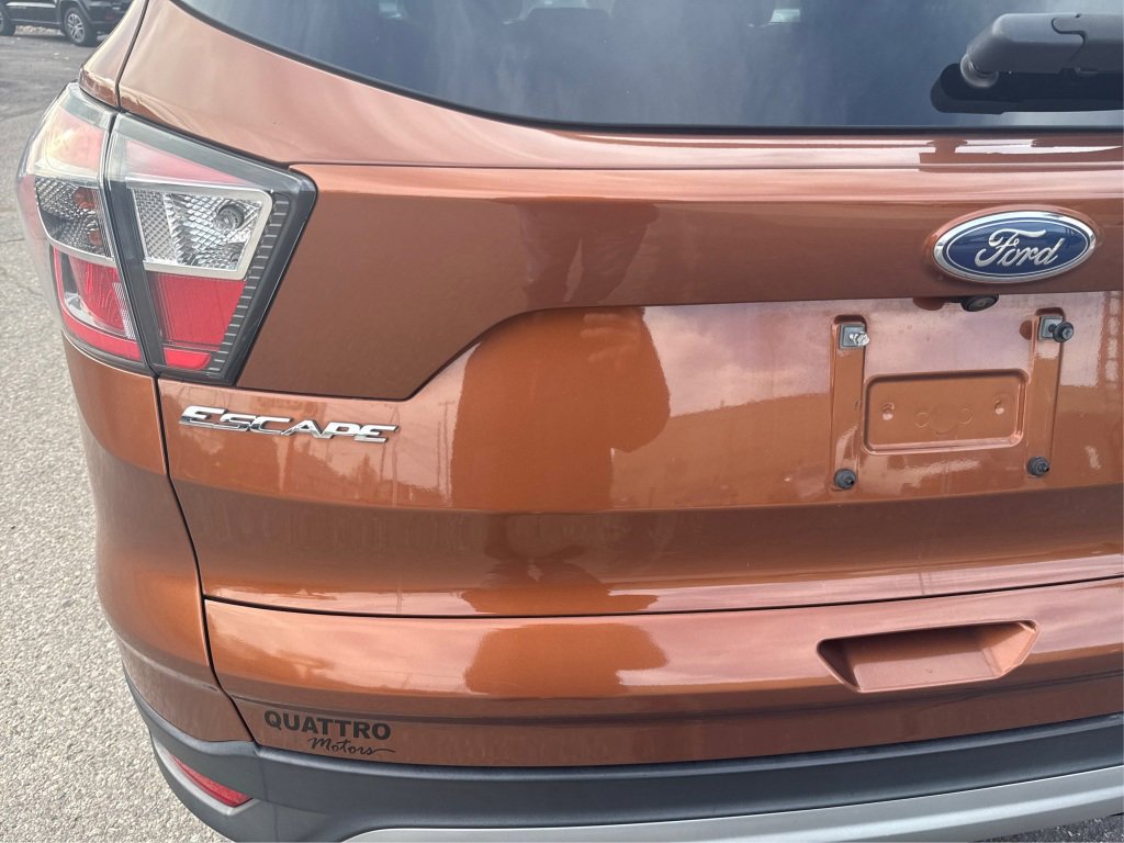 Used 2017 Ford Escape SE w/ SE Cold Weather Package image 22