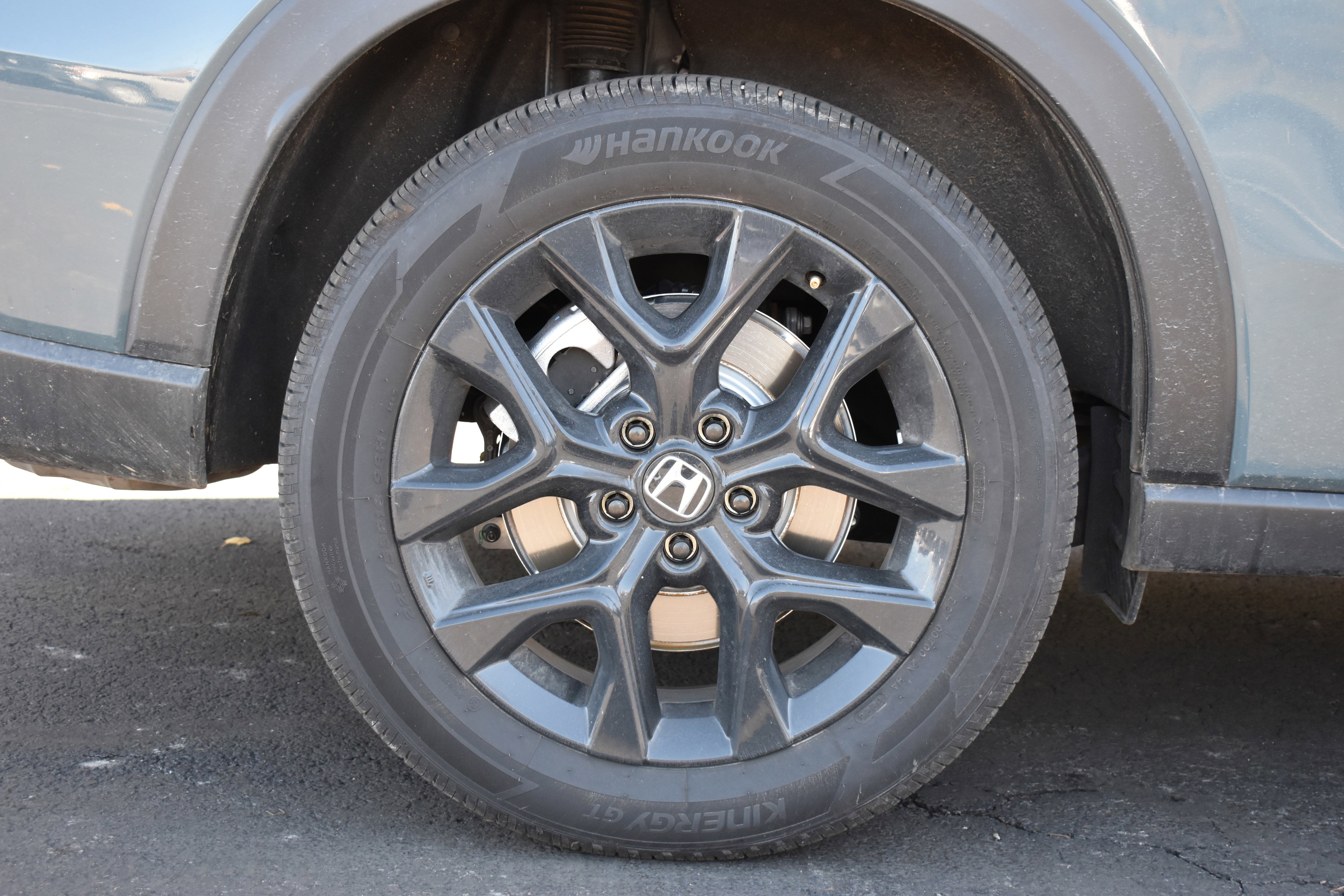 Certified 2025 Honda HR-V Sport image 37