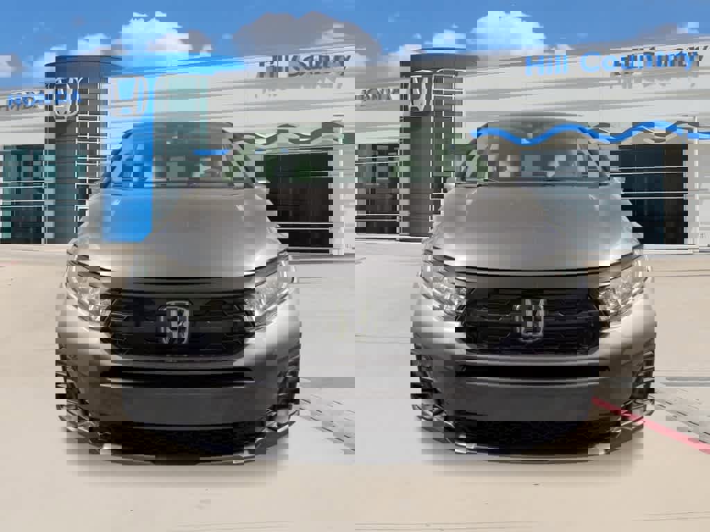 New 2026 Honda Odyssey Touring image 6