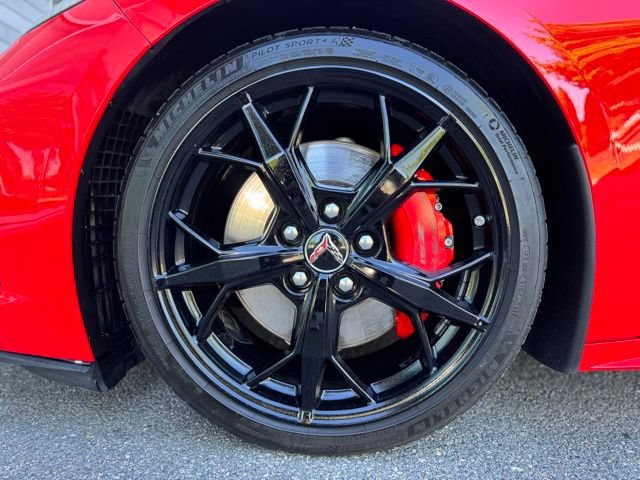 Used 2023 Chevrolet Corvette Stingray Premium Cpe w/ Z51 Performance Package RWD image 8