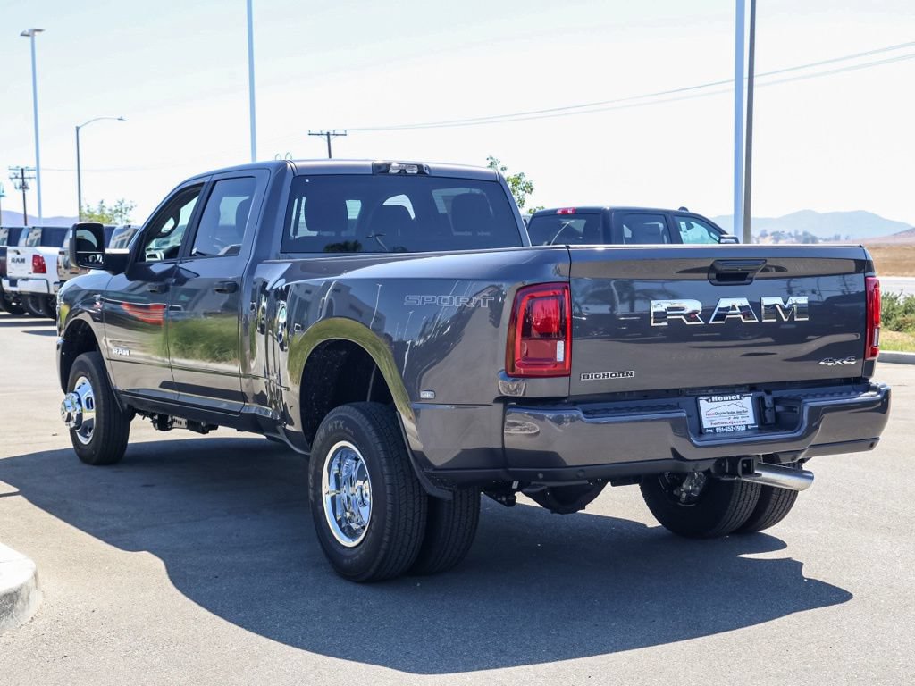 New 2026 RAM 3500 Big Horn AWD/4WD image 6