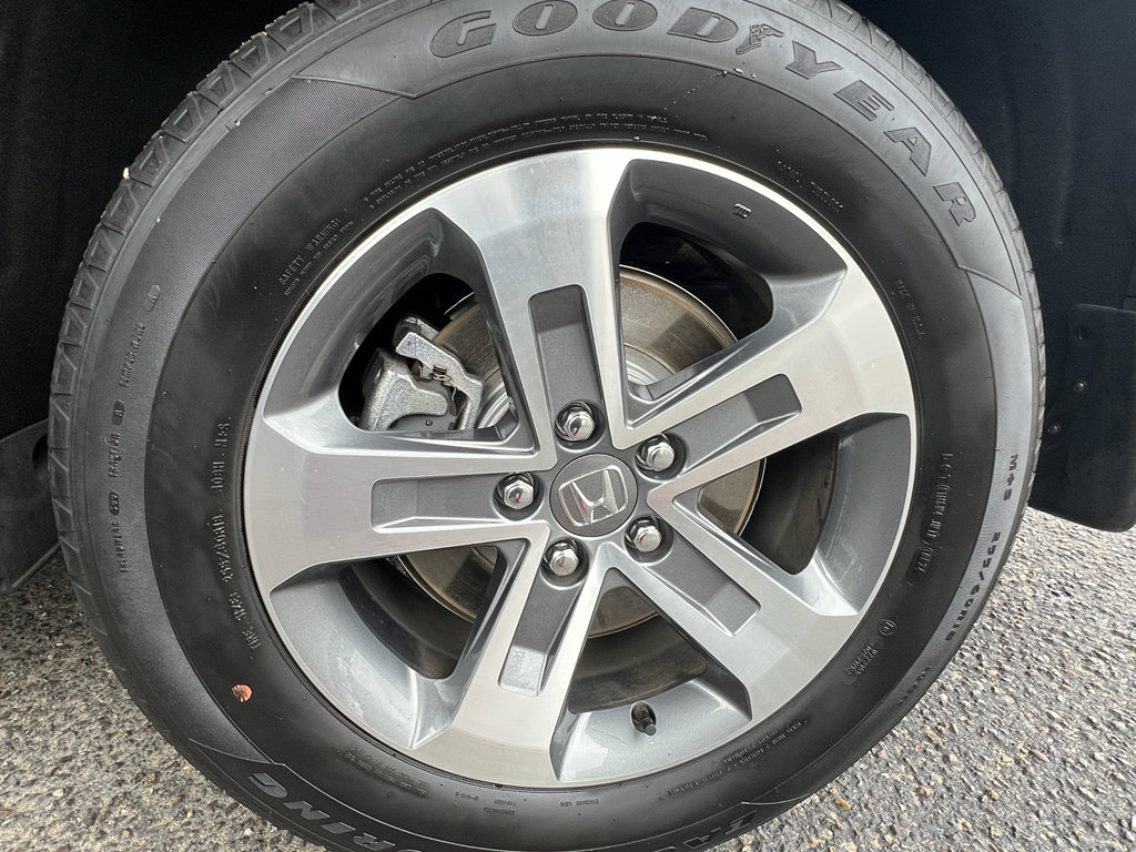 Used 2024 Honda Pilot EX-L image 8