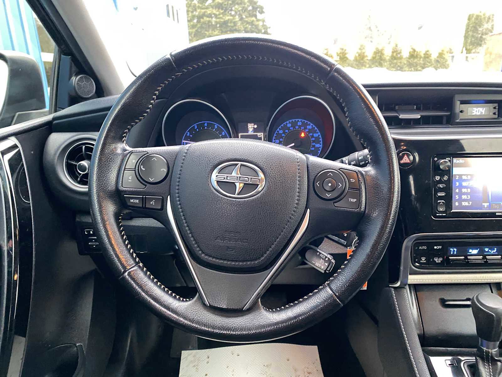 Used 2016 Scion iM image 15